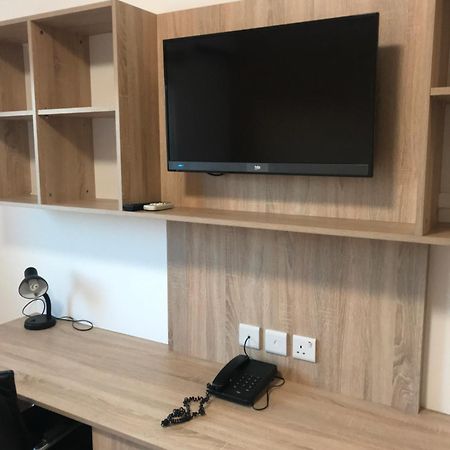 Aa+ Rezidance Motel Nicosia Ngoại thất bức ảnh